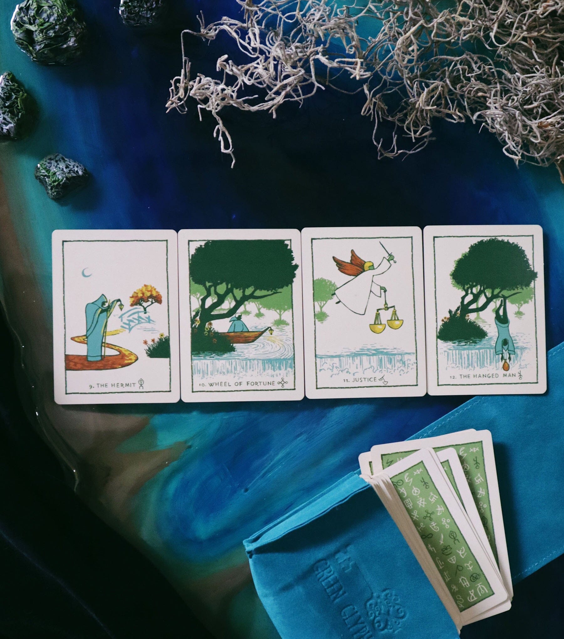 Green Glyphs Lenormand - Back Green Glyphs on Kickstarter – Prisma 