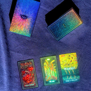 The Illuminated Prisma Visions Tarot (10th Anniversary Edition) Deck James R. Eads 